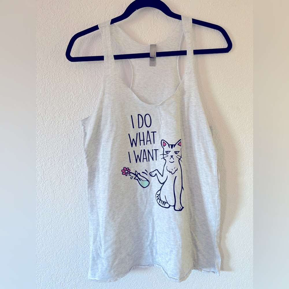 “I do what I want” L cat tank